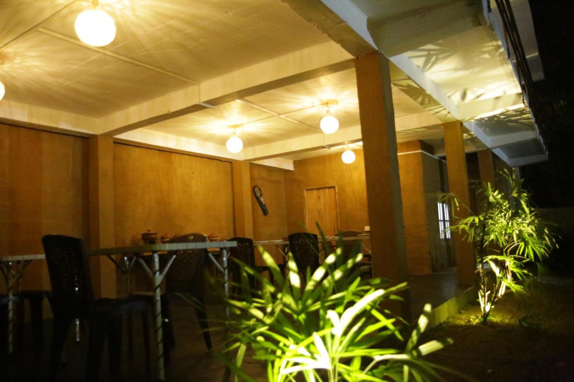 Safari Horizon Udawalawe Bed & Breakfast Exterior photo