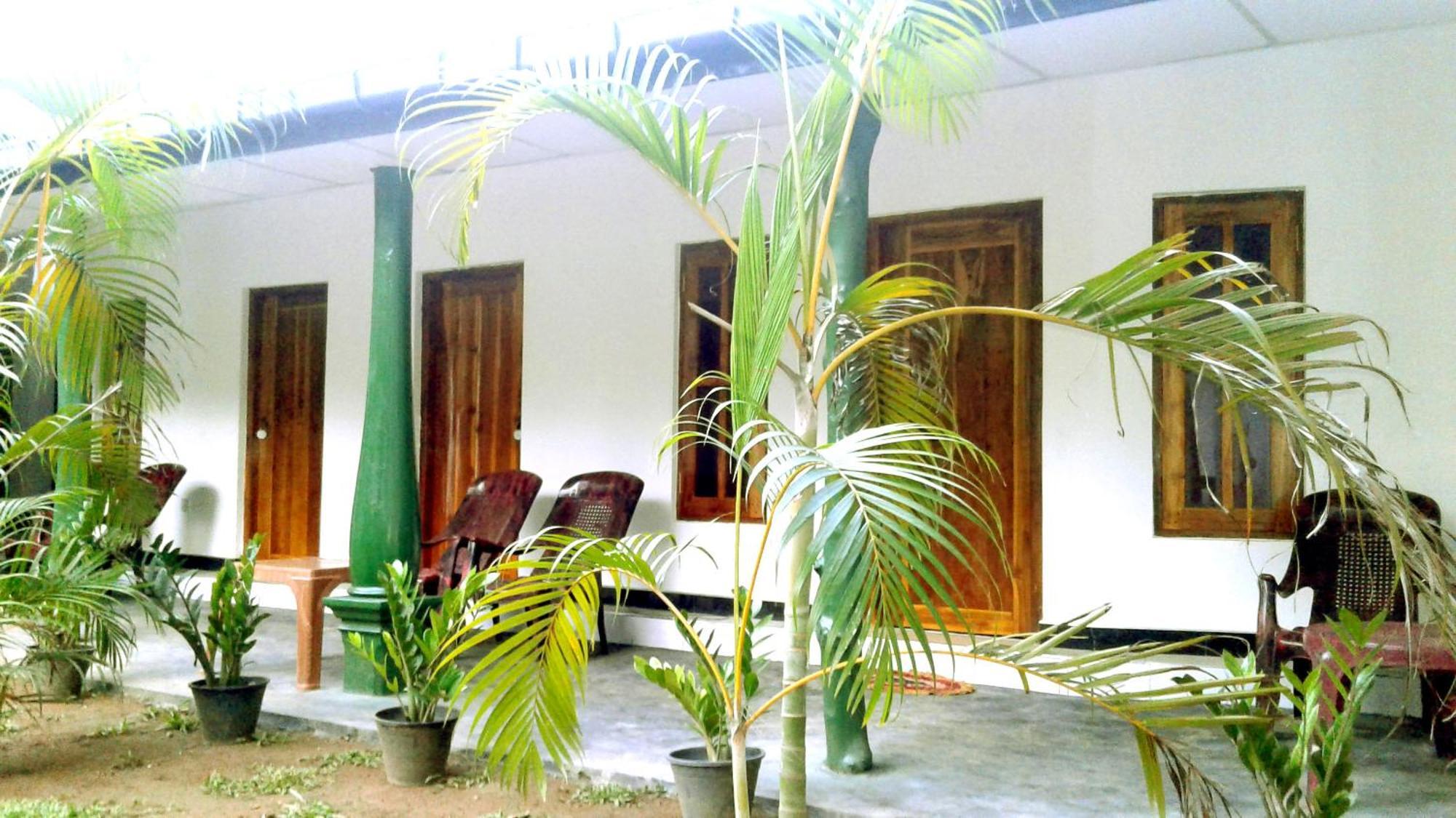 Safari Horizon Udawalawe Bed & Breakfast Exterior photo